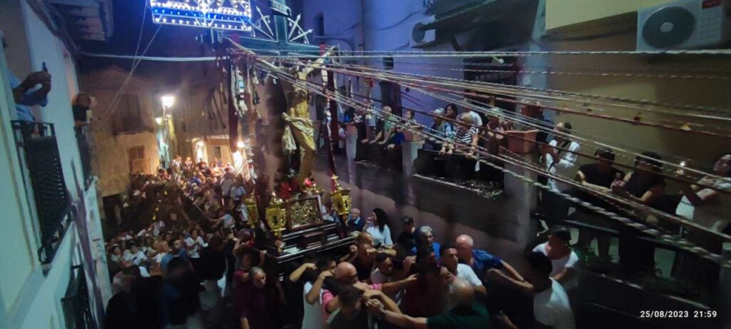FESTE –  Le Celebrazioni per la Festa dei Tre Santi – Una Tradizione Radicata tra Fede e Folklore a Galati Mamertino