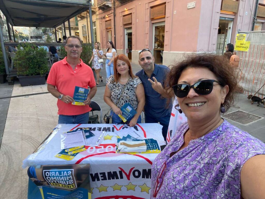 MOVIMENTO 5 STELLE – Raccolta firme a sostegno del salario minimo legale