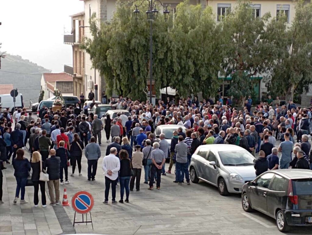 CASTELL’UMBERTO – L’ultimo saluto a Carmelo