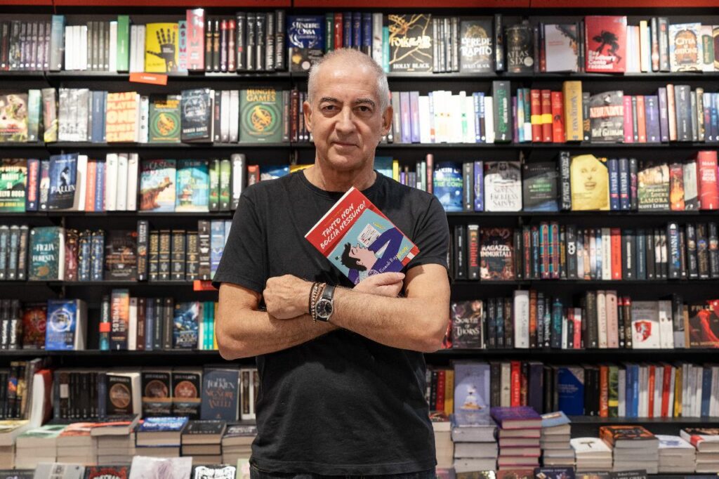 TUTTO LIBRI – “Tanto non boccia nessuno!”: continua il successo del romanzo di Viviano Vannucci