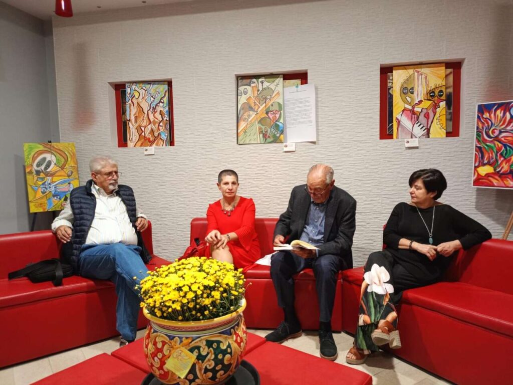 SINAGRA – Presentato “I raccoglitori della mortella e il Tetratragikon di Paolo Oteri” il libro di Giovanni Barresi