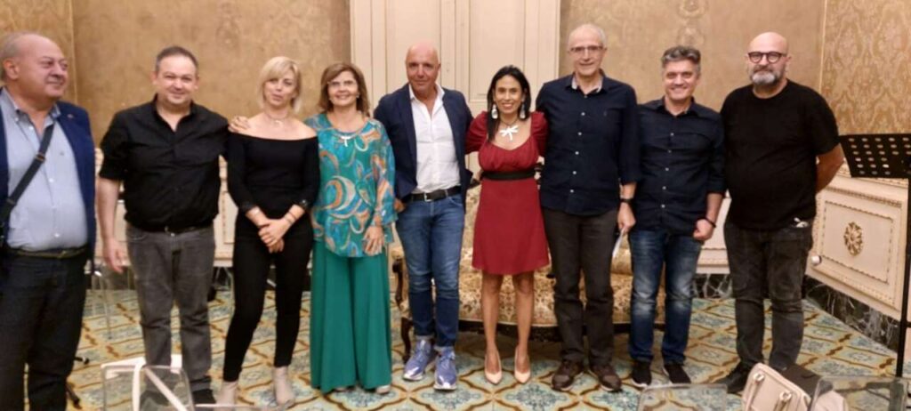 A FICARRA: LA STANZA DELLA SETA – Il bilancio di una stagione curata da Cettina Giallombardo e Mauro Cappotto