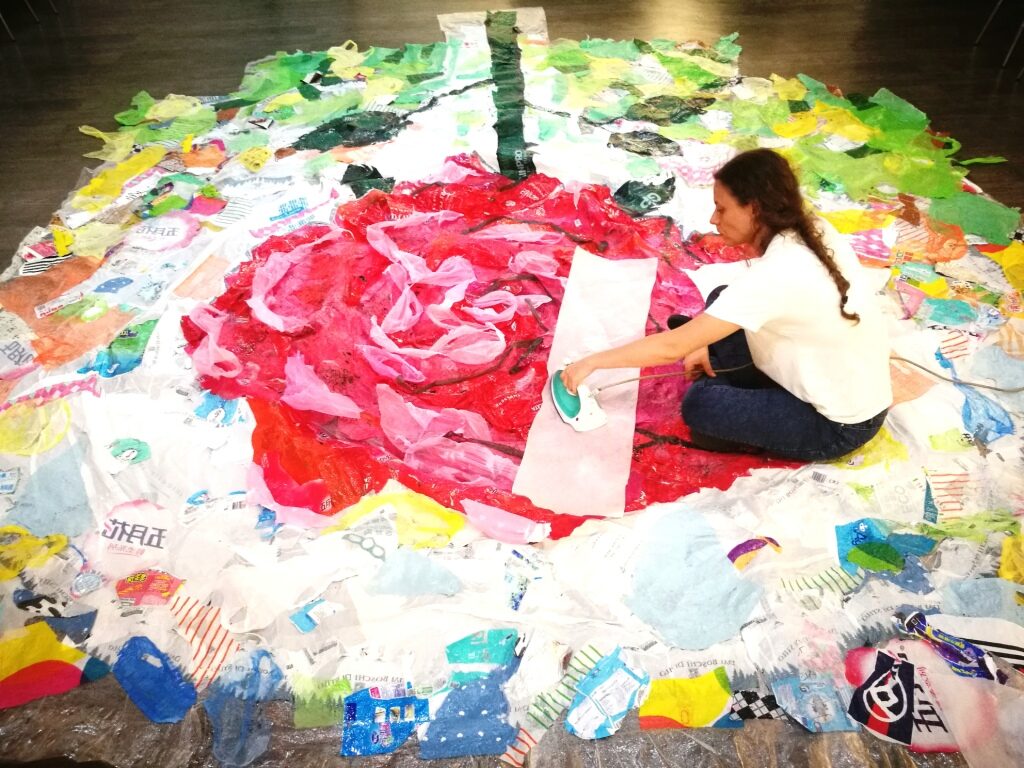 MOSTRE – “For You” l’opera realizzata da Emanuela Ravidà in arte RE, in mostra al Taitung Art Museum di Taiwan