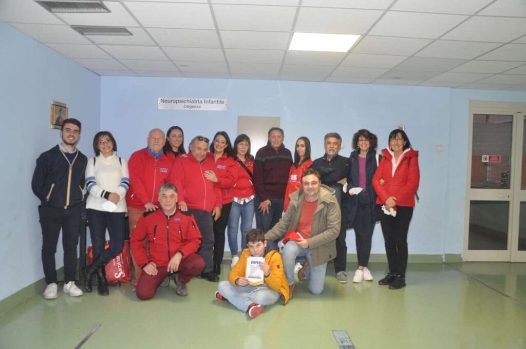 BABBO NATALE IN CORSIA – Momenti di festa alla Neuropsichiatria infantile del Policlinico
