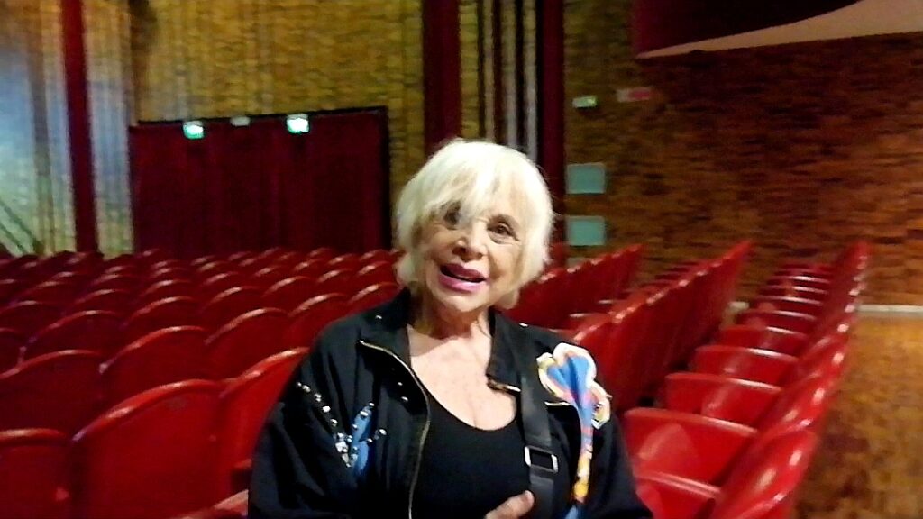 TEATRO – “Disposte a tutto” un successo lo spettacolo di Rita Natoli