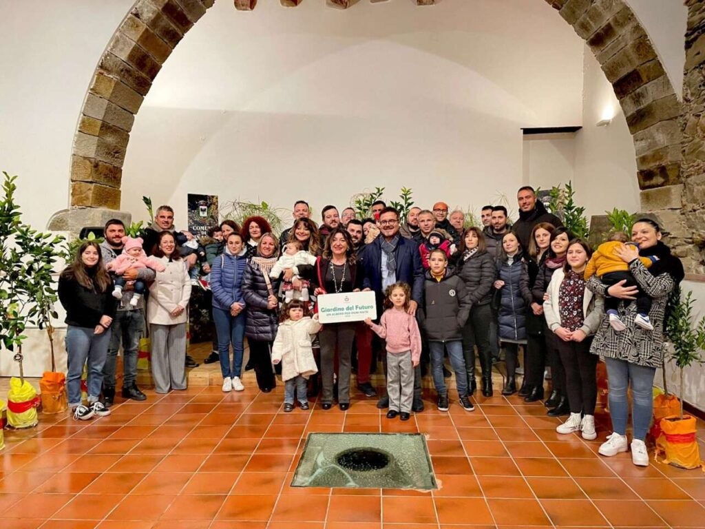 SINAGRA A NATALE – Gli alberi della vita ed altre storie