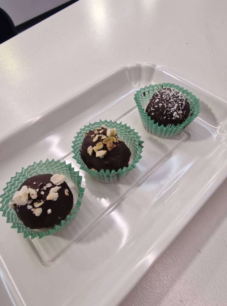 BACIOTTI – Delizie al Cioccolato “Made in Piraino”