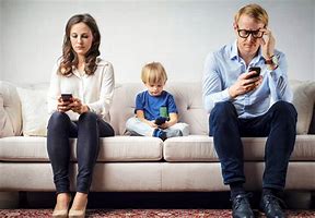 CULTURA E SOCIETÀ – Social di ieri e social di oggi. Una logica continuazione