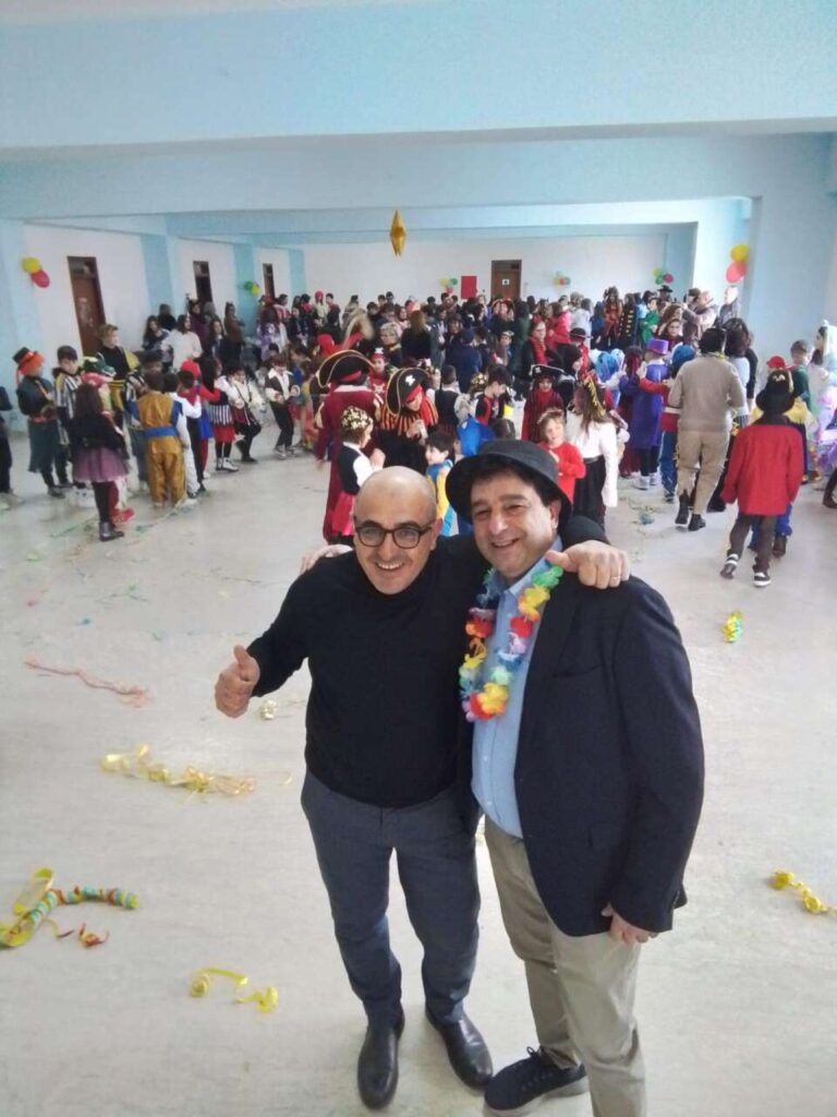 CARNEVALE DELLE DUE TORRI – Oggi a Gliaca di Pirano sfilano i carri