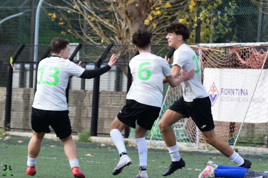 CALCIO – Doppio brindisi per le squadre giovanili della JSL nei campionati regionali U15 e 17