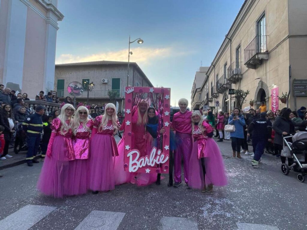 FOTO DEL CARNEVALE 2024 – Le sfilate di Gliaca di Piraino e di Brolo