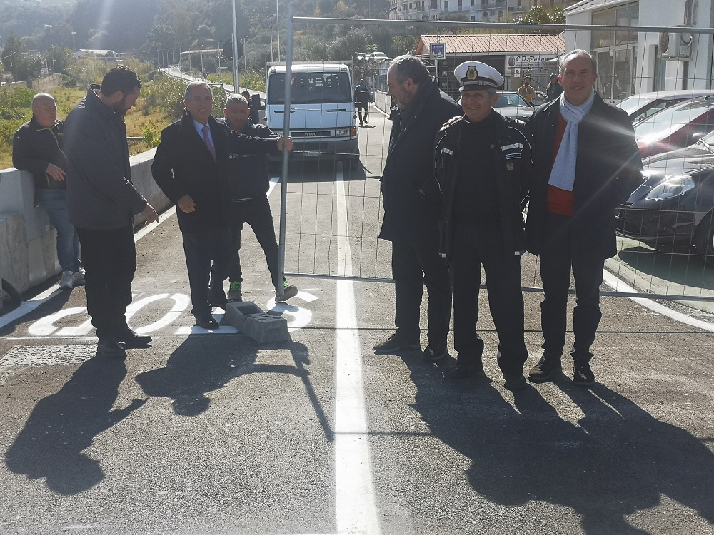 BROLO – Aperta al transito la strada lungo la sponda sinistra del Torrente Brolo