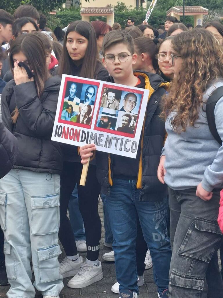 CONTRO LE MAFIE – Brolo ricorda, nella giornata della memoria e dell’impegno, le vittime delle mafie
