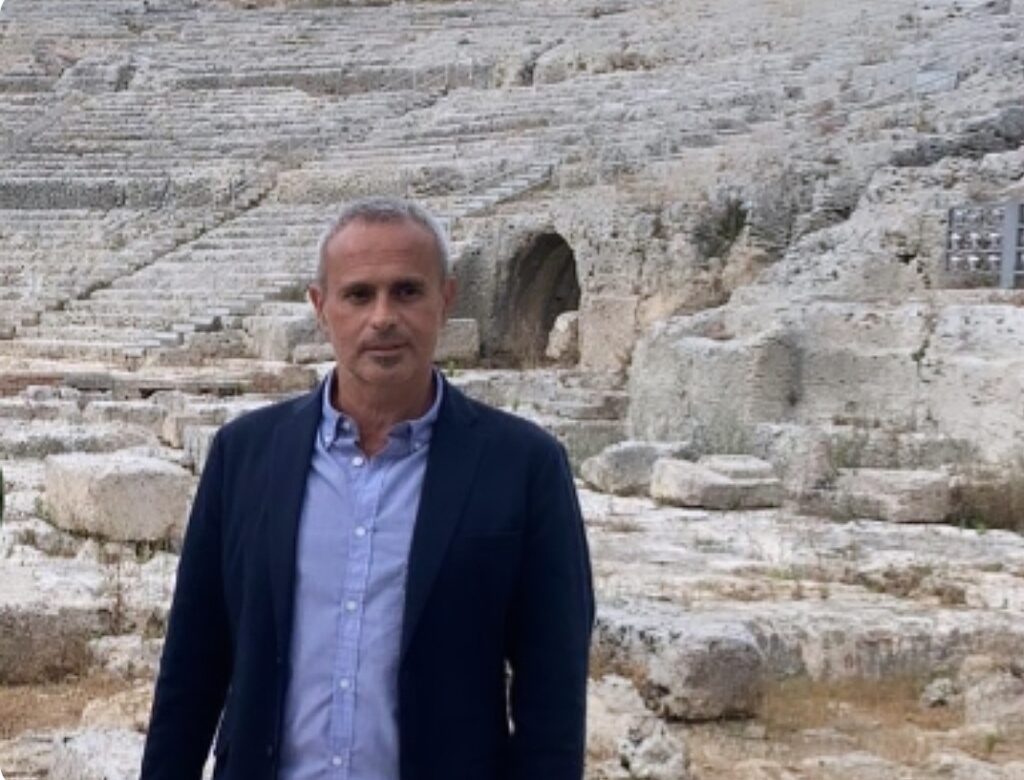 CULTURA – Samonà propone la nascita di un circuito istituzionale dei teatri antichi di Sicilia: “Serve un’agorà delle idee per valorizzare i luoghi come fucine di arte e di pensiero”