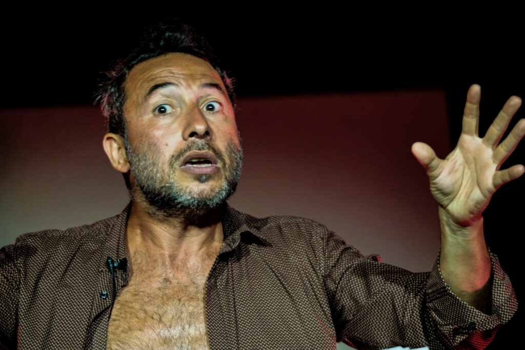 TEATRI DI NASO – Domenica 24 marzo “Pèriplo” di e con Gaspare Balsamo aprirà il cartellone di drammaturgia contemporanea