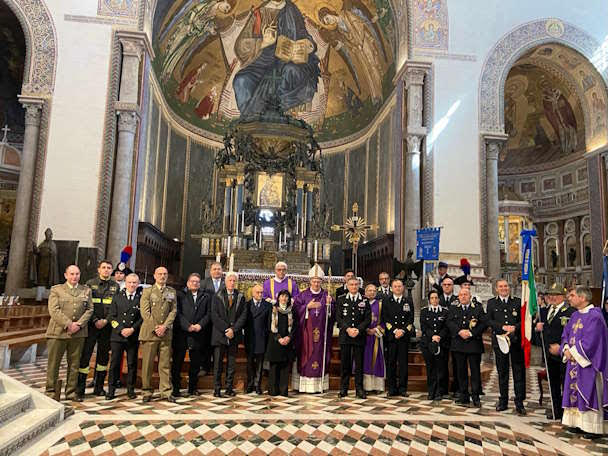 FORZE ARMATE – Precetto Pasquale delle nella Cattedrale di Messina