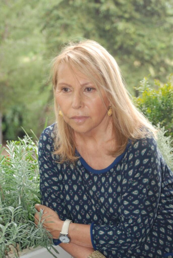 TUTTO LIBRI – In libreria il romanzo “Di cibo e di amore” di Marta Ajò
