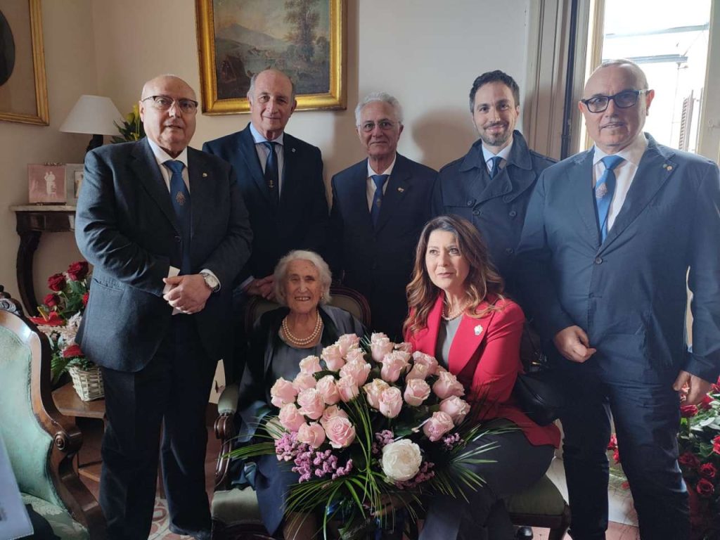 COMPLEANNI – I Cento anni di Donna Maria Guglielmina Rizzo, figlia dell’eroe Luigi