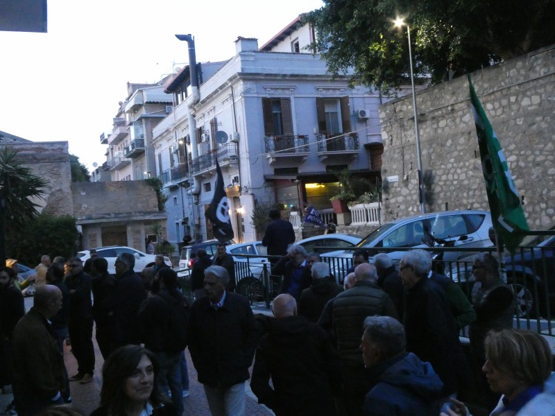 NO AL PONTE – Partecipata assemblea a Villa San Giovanni. I contenuti e gli interventi