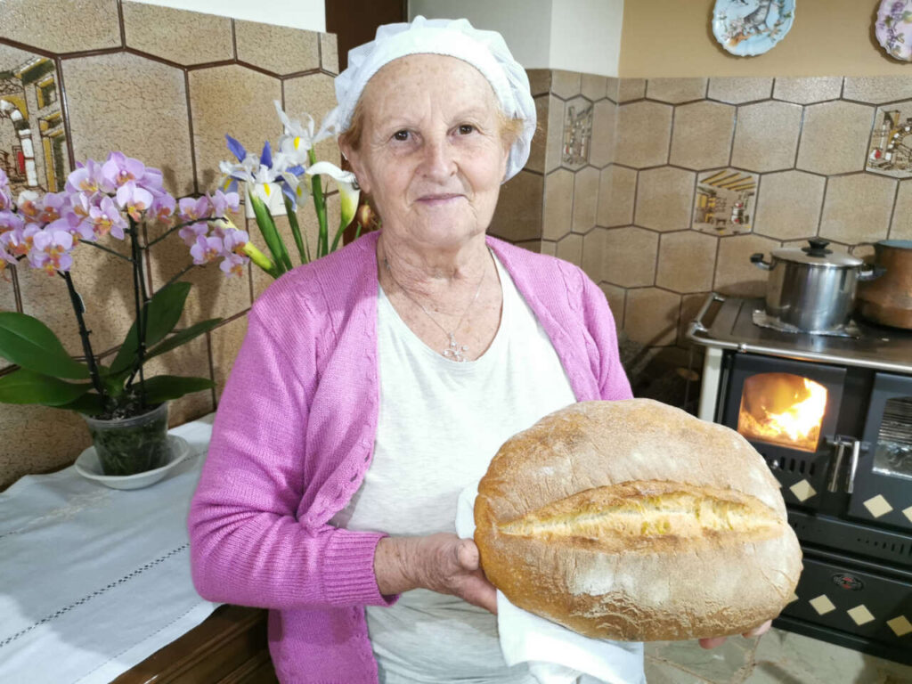 LUTTO NEL WEB SICILIANO – Si è spenta nonna Carmela, era apprezzata per ricette e tradizioni