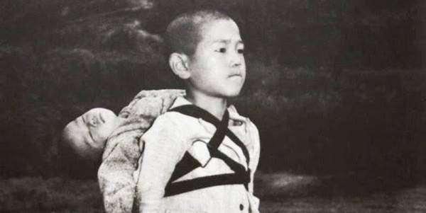 FOTO DI UN GENOCIDIO – 9 agosto 1945 quando anche Nagasaki venne abbattuta
