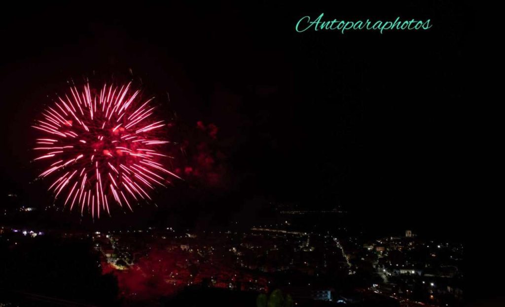 LA FOTO – “Fiori” in cielo. Lo scatto è di Antonio Parasiliti