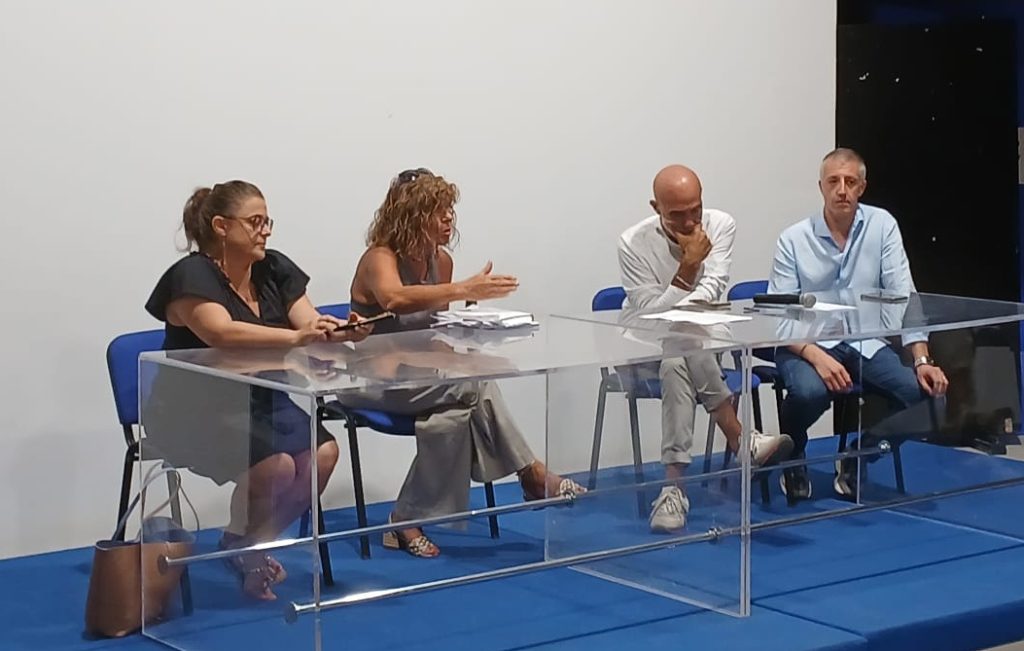BROLO – L’assessore Cono Condipodero ha presentato il progetto Pedibus