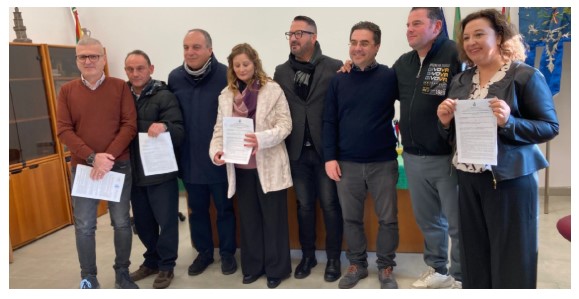 FICARRA – Stabilizzati i dipendenti ASU