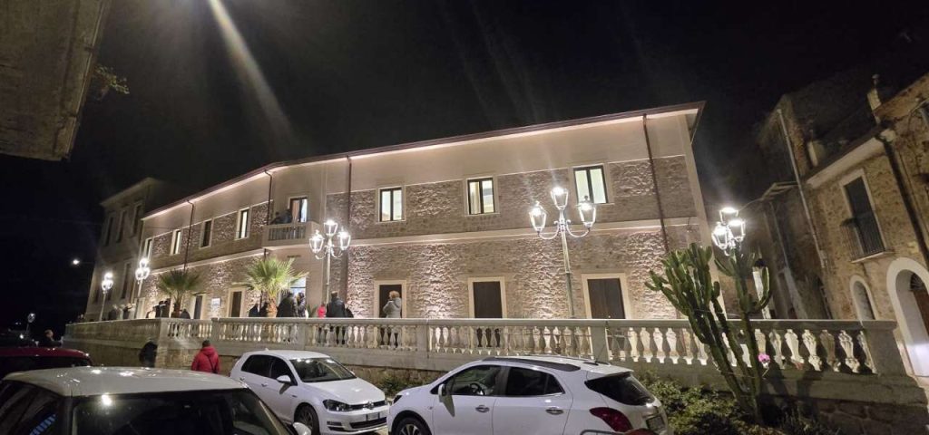 FICARRA – Un nuova vita per il palazzo municipale