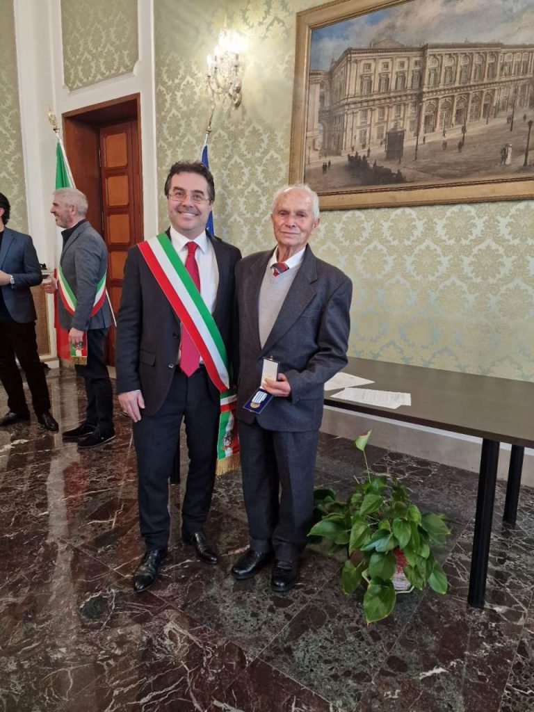 ONORIFICENZE – Una medaglia d’onore alla memoria del soldato ficarrese Carmelo Batia