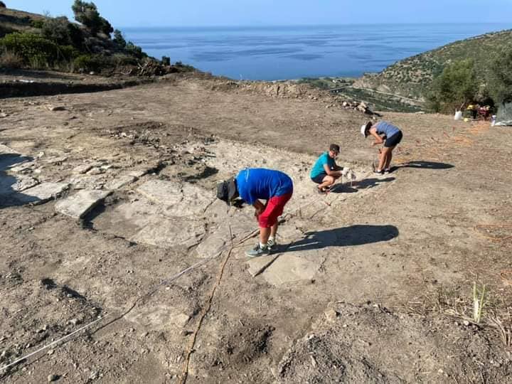 ALESA ARCONIDEA – A Tusa al via i lavori di scavo del Teatro ellenistico-romano nel sito archeologico