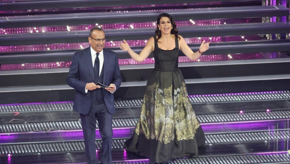 SANREMO 2025 – Ascolti superlativi per la serata Cover: 70,8% e 13.575.000