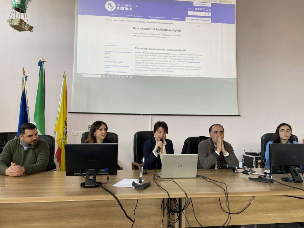 GAL NEBRODI PLUS – Il portale “InPa” e le opportunità di lavoro nella PA,  attività di facilitazione digitale al liceo “Sciascia-Fermi” di Sant’Agata Militello