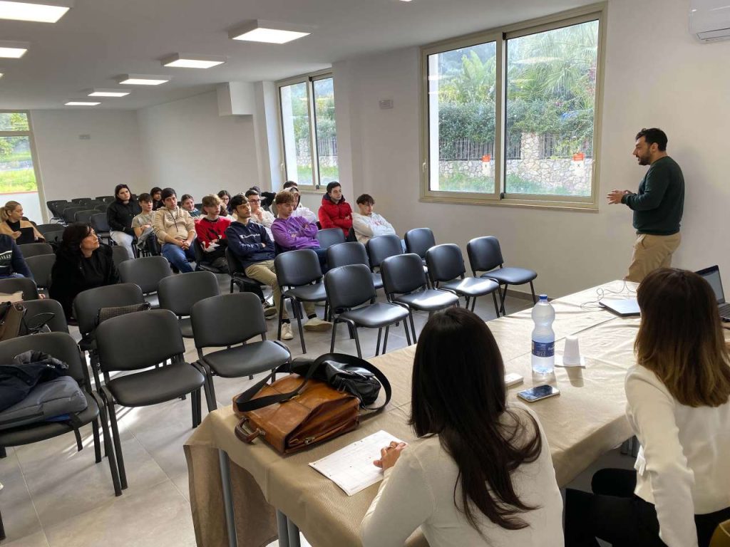 GAL NEBRODI PLUS – Attività di facilitazione digitale all’Istituto “Merendino” di Capo d’Orlando
