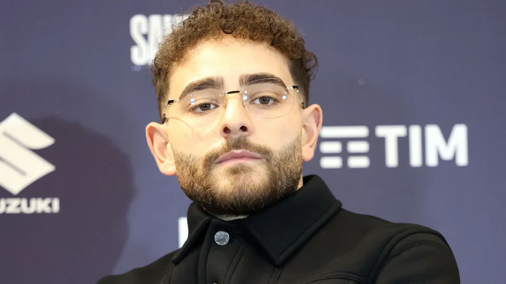 SANREMO 2025 – Intervista a Rocco Hunt: “La mia canzone non è da primo ascolto”