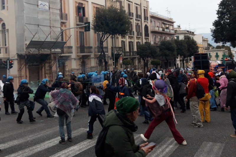 DOPO LA MANIFESTAZIONE 2 – I Giovani “no ponte” dicono la loro sui fatti del primo marzo