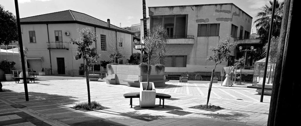 CAPO D’ORLANDO – L’opposizione consiliare ritorna a dire sull’isola pedonale