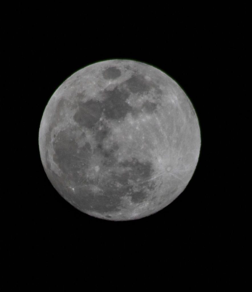 SCATTI – La luna di Marzo vista da Antonio Parasiliti