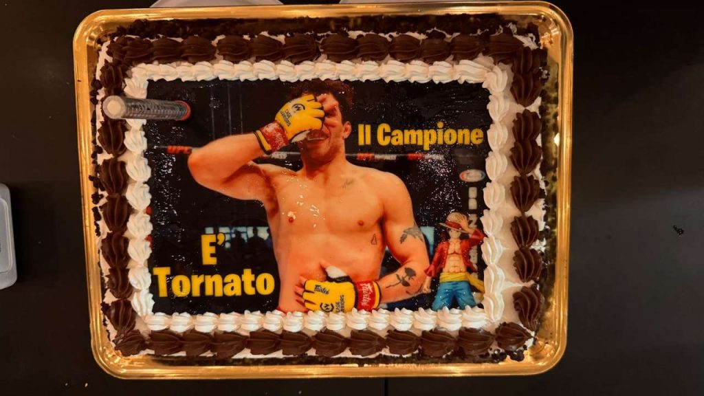 BROLO – Festa a sorpresa per il campione di MMA Giuseppe “Gear Fifth” Ruggeri
