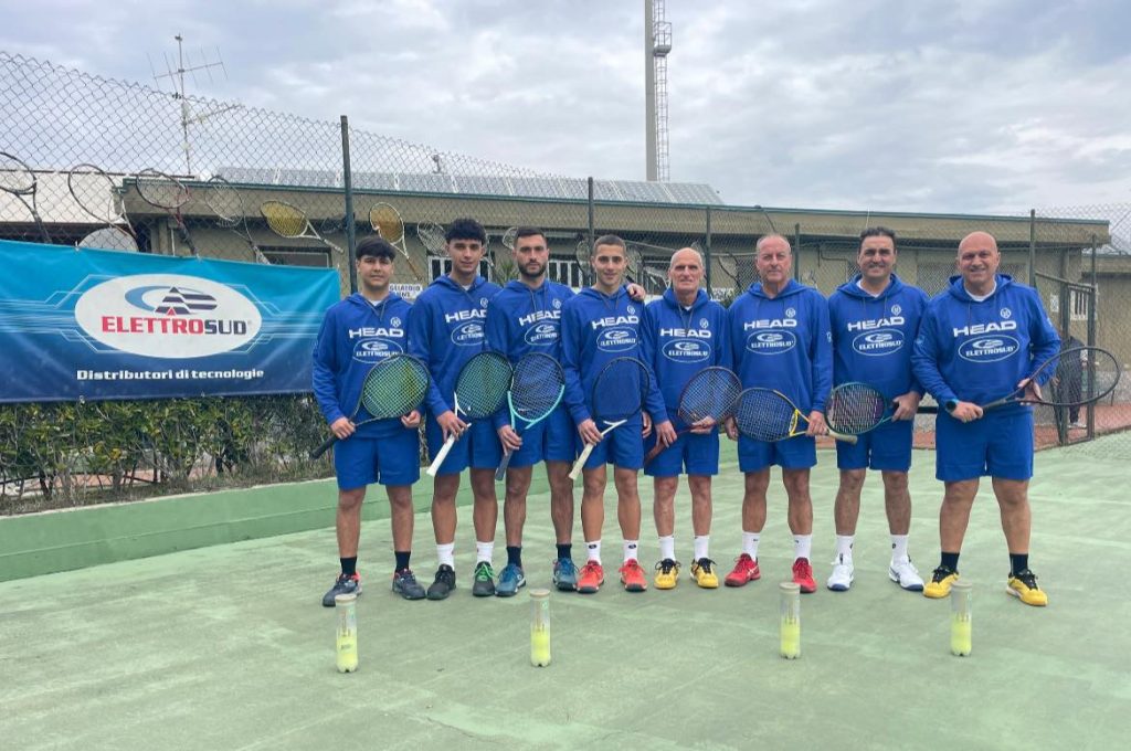 TENNIS C – La formazione maschile di Serie C, riscrive la storia del Circolo Tennis Brolo