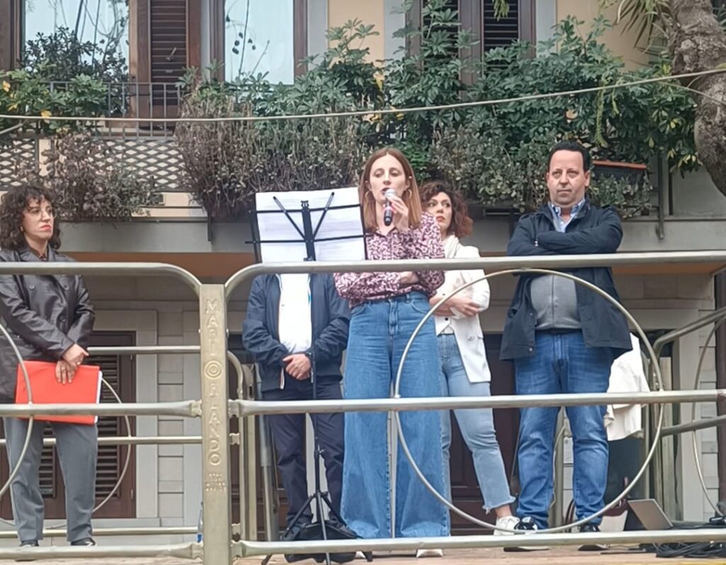 SINAGRA – Il gruppo “Noi x Sinagra” denuncia lo scioglimento del Consiglio: “Atto antidemocratico, democrazia sospesa”