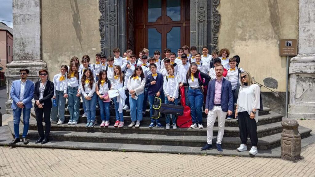 CONCORSI MUSICALI – A “EtnaMUSICA” brilla l’’Istituto Comprensivo di Brolo