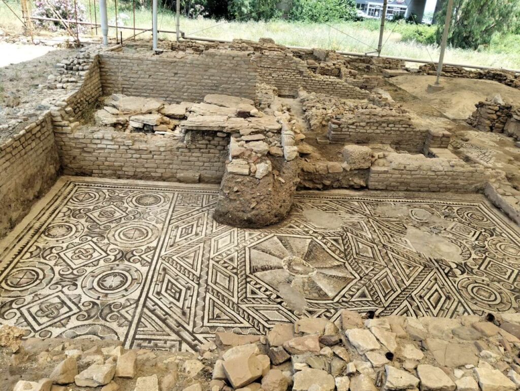 PARCO ARCHEOLOGICO DI TINDARI – Riapre al pubblico la Villa Romana di Patti Marina