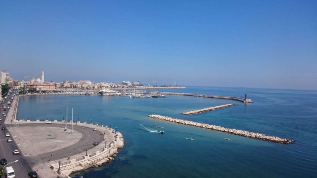 CROCIERA DAL TACCO D’ITALIA – Cosa vedere prima e dopo una partenza da Bari