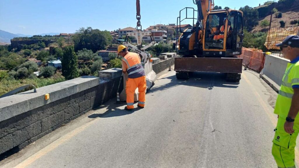PONTE SAN GIULIANO – A Randazzo si transiterà dalle ore 16,00 sulla SS 116