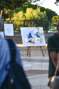 AD ACQUEDOLCI – La piazza rompe il silenzio: arte, musica e denuncia civile per Gaza e martedì l’incontro con Mazzeo