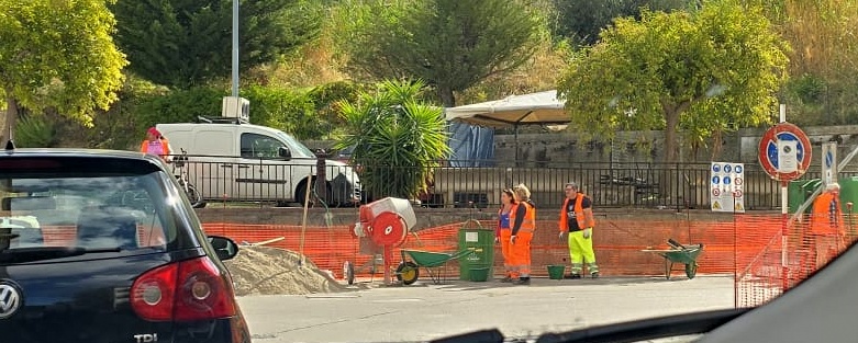BROLO – Ripresi i lavori nel cantiere di Piazza Vespri