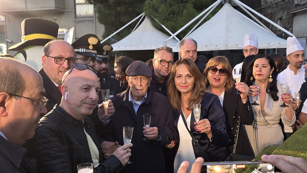 BRONTE & “L’ORO VERDE” – Successo per la 34ª Sagra del Pistacchio