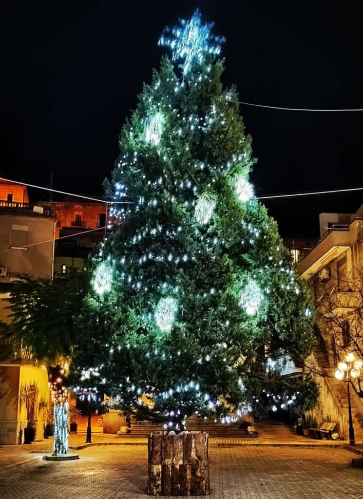 LUCI DI NATALE – Tra Sinagra e Brolo