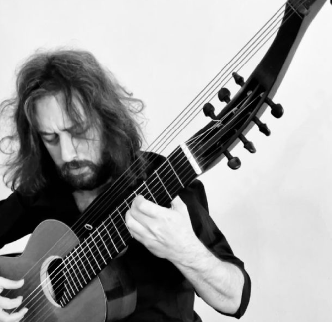 CHRISTIAN LAVERNIER – “Eleven”. Domenica 1° febbraio, concerto al Palacultura Antonello per la Filarmonica Laudamo